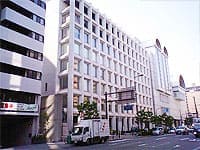 �������ӥ�